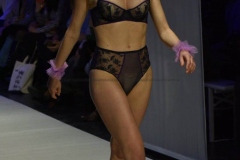 Salon-International-de-la-Lingerie-2023-Defile-Lighting-Colors_2054